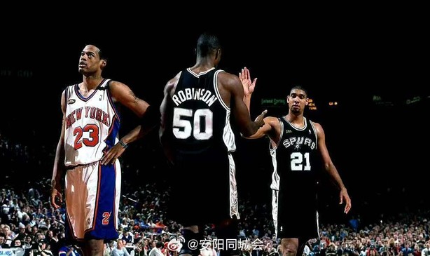 星空娱乐官方-马刺尼克斯总决赛对决，文班亚马能否复刻邓肯1999年夺冠历程|蒂姆·邓肯|NBA|体育赛事讨论|圣安东尼奥马刺队|纽约尼克斯队_新浪体育_新浪新闻